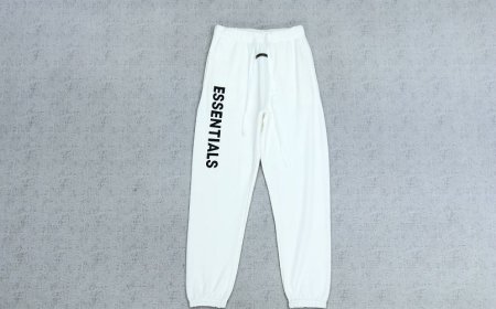 The Essential Sweatpant Path to Daily Style