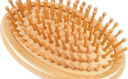 Why Bamboo Brushes Are Better for Your Hair and the Planet?