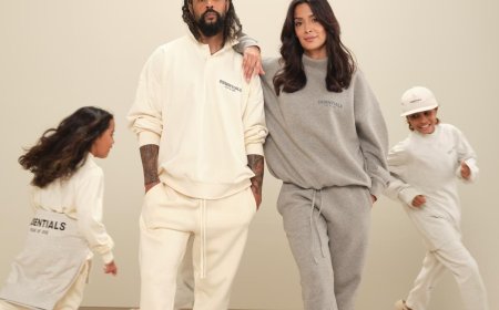Kanye Merch A Unique Blend of Fashion and Culture