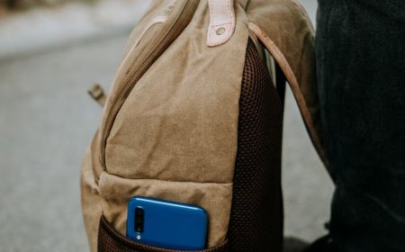 10 Trendy & Lightweight Backpacks for College – Stylish & Under 7kg for Easy Carry!