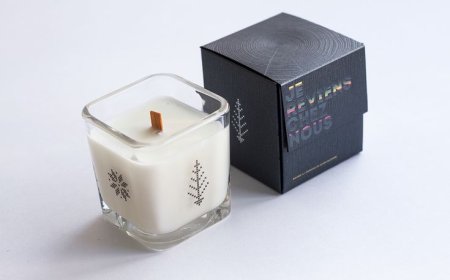 How Can Custom Candle Boxes Boost Your Brand Identity?