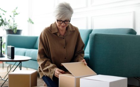 Downsizing Services Toronto: Save Time, Space, and Stress