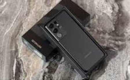 Comparing the Galaxy S21 Ultra and Note 20 Ultra: Which Samsung Flagship is Right for You?