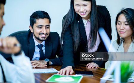 Top 5 Career Paths After Completing an AWS Course