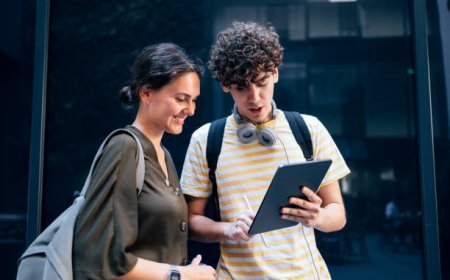 Supporting Employee Relations in Entry-Level HR Roles