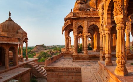 Top 10 Cultural Experiences to Enjoy in Jaipur and Udaipur