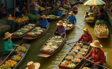 Exploring the Vibrant Floating Markets of Bangkok: A Must-Visit Thai Experience