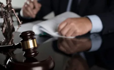 Your Guide to Finding the Right Federal Criminal Attorney