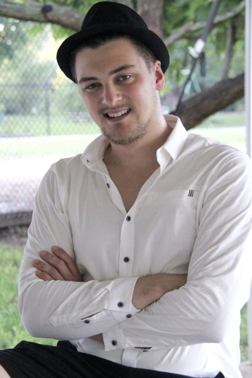 Bartender for Hire in Oakville: Make Your Event Unforgettable with a Pro Behind the Bar